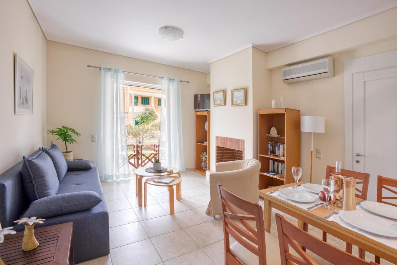 Dimeli Junior Apartment At The Beach Barbati Exteriör bild